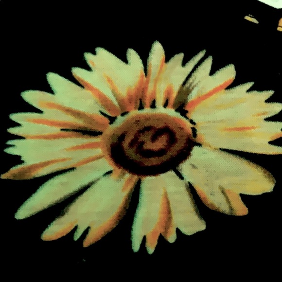 Shirt - Picture 2 of 3